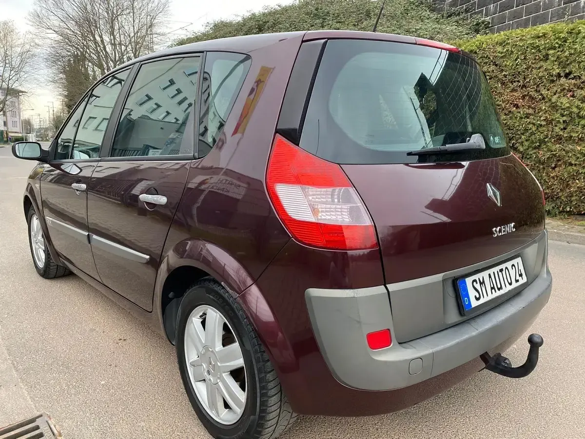 Gebraucht Renault Scenic E-Tech 135 PS (99 kW) 2005 Violet Van / Kleinbus