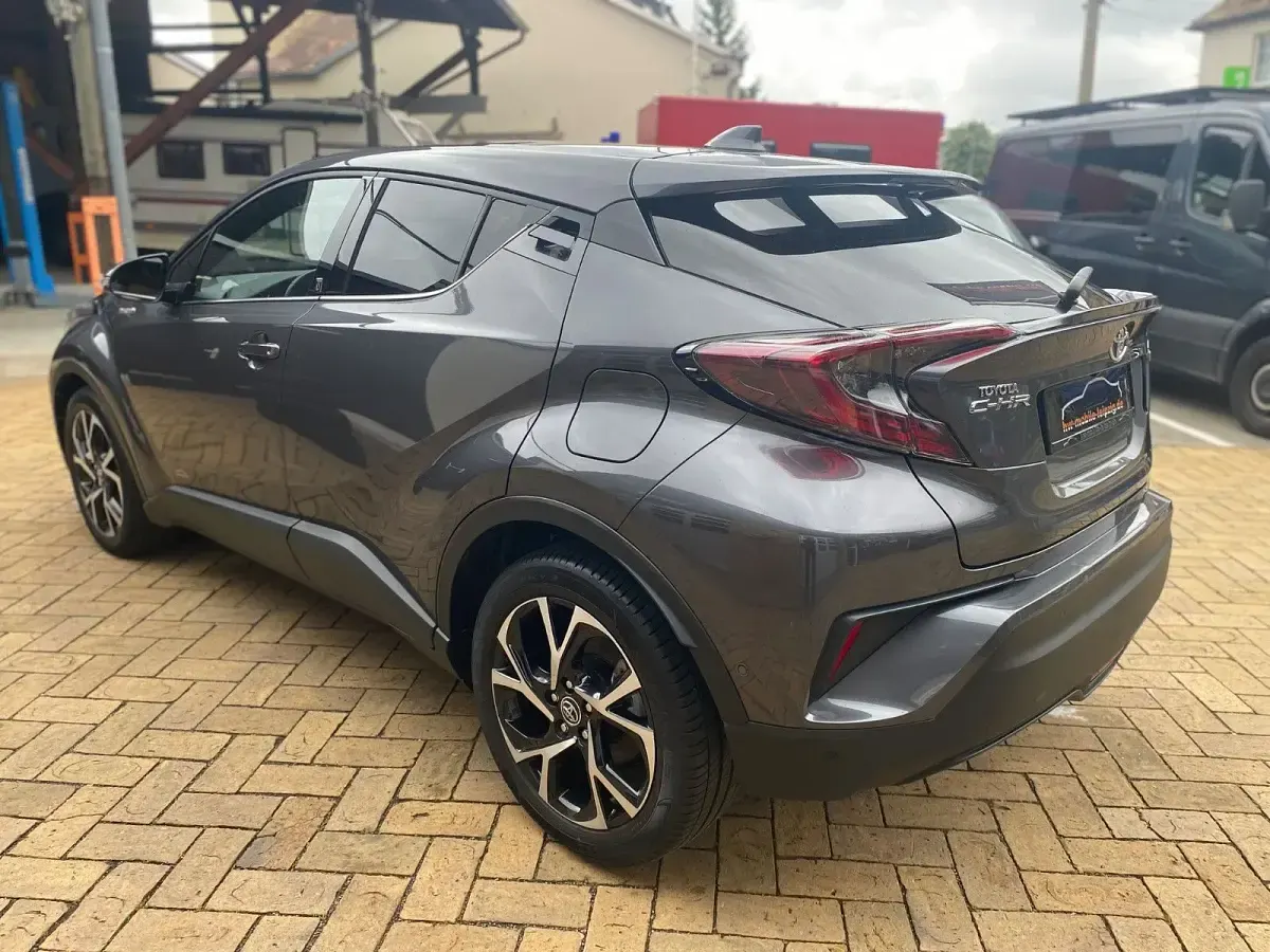 Gebraucht Toyota C-HR 98 PS (72 kW) 2019 Grau SUV