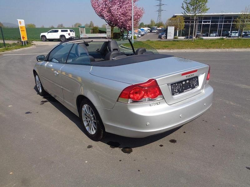 Gebraucht Volvo C70 Kinetic 140 PS (102 kW) 2006 Silber Cabrio