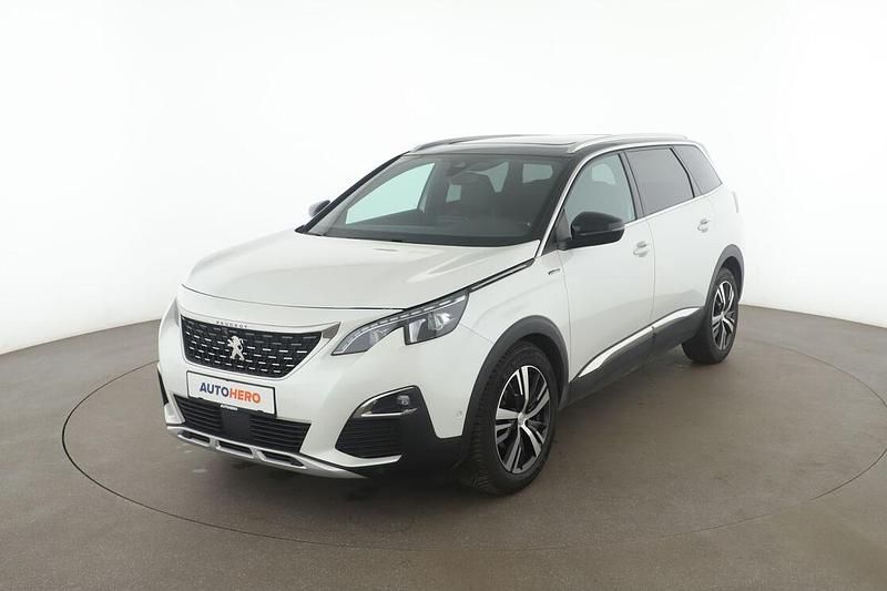 Weiß Gebraucht 2020 Peugeot 5008 Allure Van / Kleinbus | 23.780 € (Etwas zu teuer) - Bild 1/3