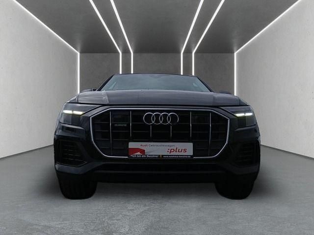 Gebraucht Audi Q8 Ambiente 340 PS (250 kW) 2022 Mythosschwarz metallic SUV