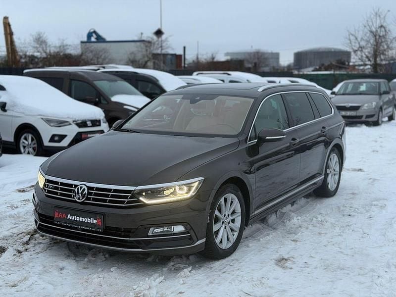 Braun Gebraucht 2015 VW Passat Highline Kombi | 12.000 € (Superpreis) - Bild 1/4