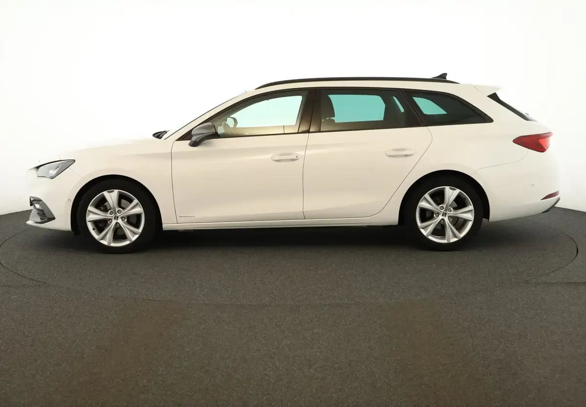 Gebraucht Seat Leon FR 150 PS (110 kW) 2023 Candyweiss