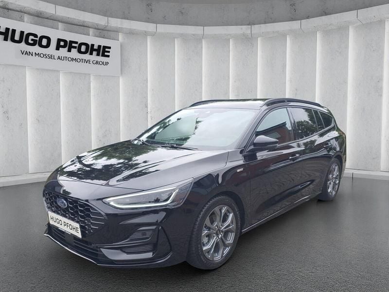 Schwarz Gebraucht 2024 Ford Focus ST-Line Kombi | 26.749 € (Fairer Preis) - Bild 1/4