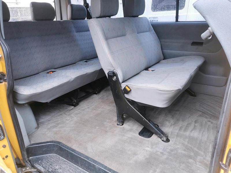 Gebraucht VW T4 110 PS (80 kW) 1995 Gelb Van