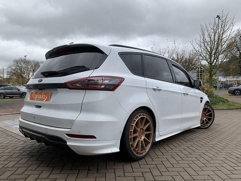 Gebraucht Ford S-MAX ST-Line 190 PS (139 kW) 2018 Weiß Van / Kleinbus