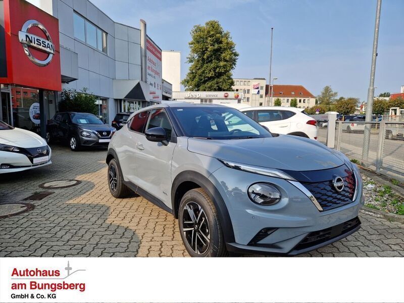 Grau Gebraucht 2024 Nissan Juke N-Connecta SUV | 26.990 € (Fairer Preis) - Bild 1/3