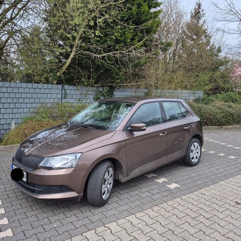 Braun Gebraucht 2018 Skoda Fabia Cool Plus Kleinwagen | 8.400 € (Fairer Preis) - Bild 1/4