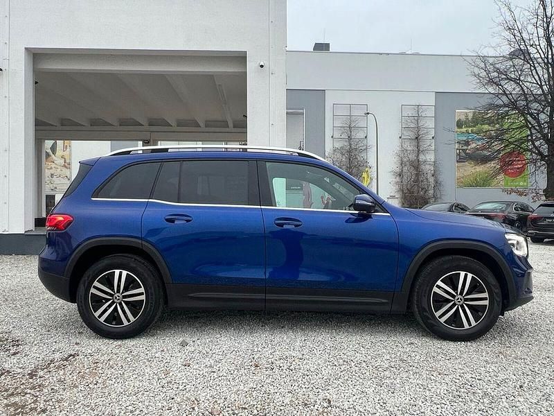 Gebraucht Mercedes GLB200 Style 163 PS (119 kW) 2021 Galaxyblau metallic SUV