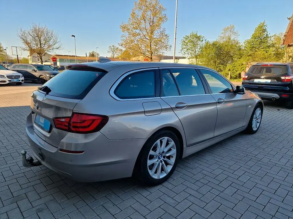 Gebraucht BMW 530 Performance 258 PS (189 kW) 2013 Other Limousine