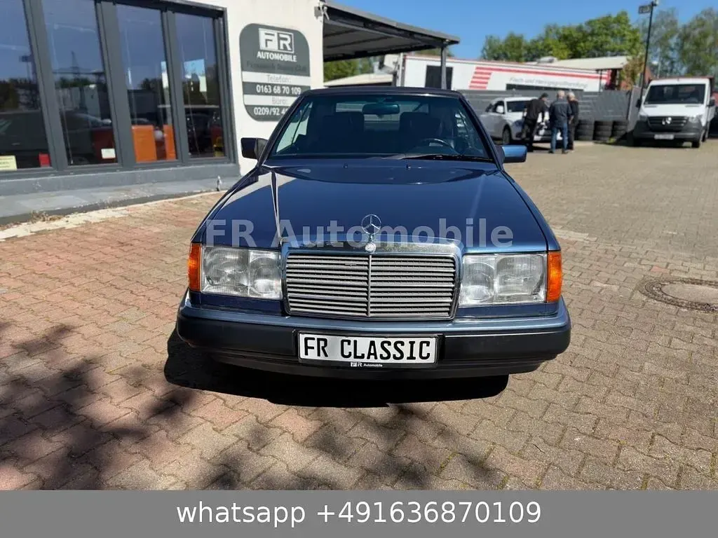 Gebraucht Mercedes 300 220 PS (161 kW) 1993 Blau Cabrio