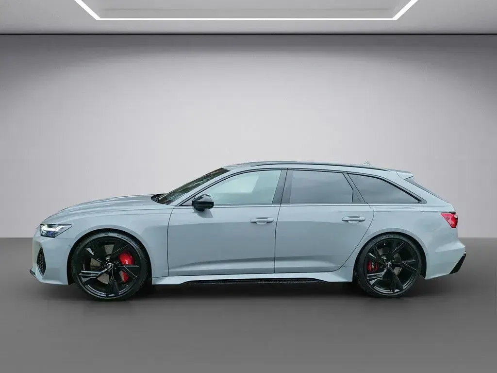 Gebraucht Audi RS6 Sport 600 PS (441 kW) 2023 Nardograu Kombi