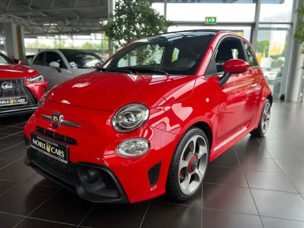 Gebraucht Abarth 595C 145 PS (106 kW) 2022 Abarth rot Cabrio