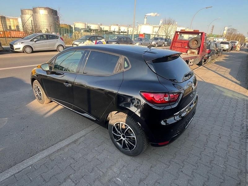 Gebraucht Renault Clio IV Intens 90 PS (66 kW) 2014 Schwarz Kleinwagen