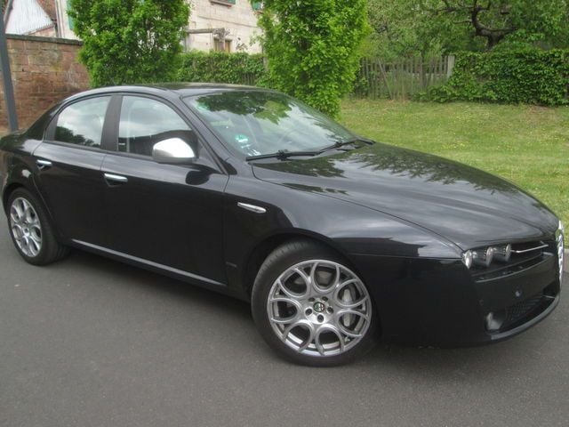 Schwarz Gebraucht 2007 Alfa Romeo 159 Limousine | 4.550 € - Bild 1/3