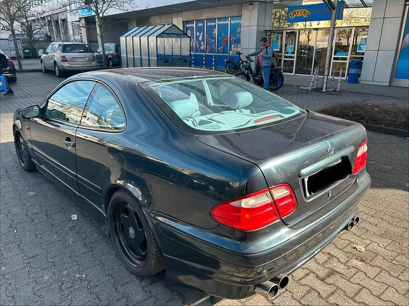 Gebraucht Mercedes CLK230 193 PS (141 kW) 2000 Blau Coupé