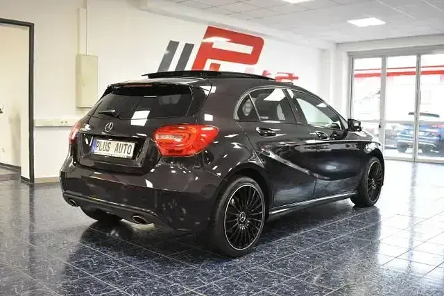 Gebraucht Mercedes A200 156 PS (114 kW) 2014 Violet Kleinwagen