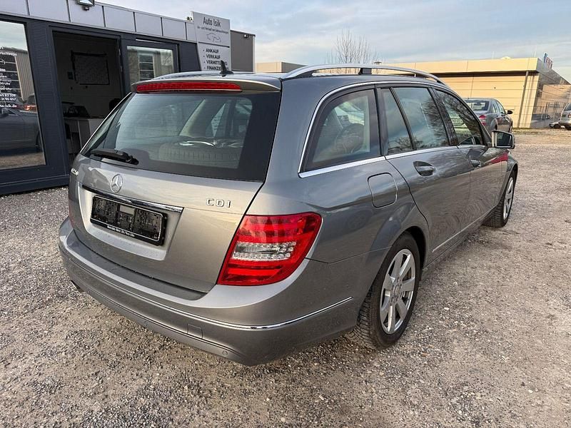 Gebraucht Mercedes C220 170 PS (125 kW) 2012 Silber Kombi