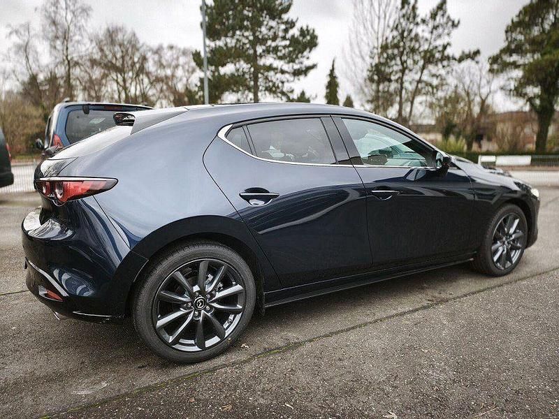 Neu Mazda 3 Exclusive-Line 140 PS (102 kW) 2026 Deep crystal blue Limousine