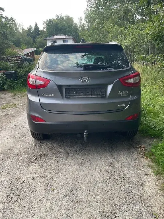 Gebraucht Hyundai ix35 Style 184 PS (135 kW) 2015 Grau SUV