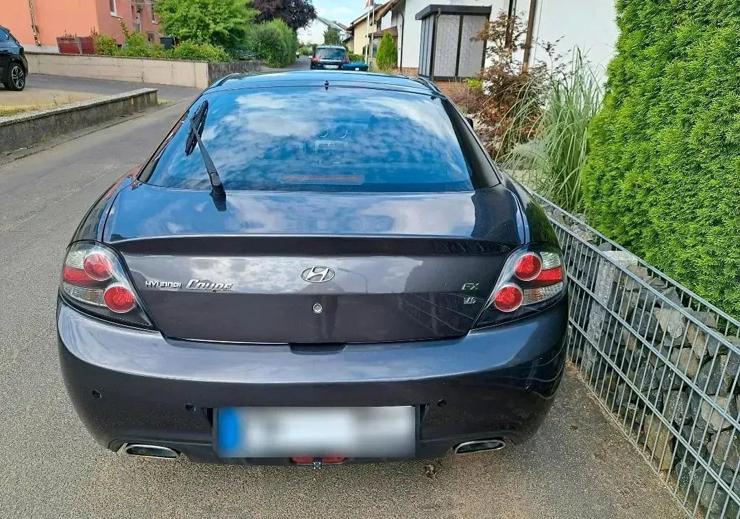 Gebraucht Hyundai Coupé 167 PS (122 kW) 2008 Braun Coupé