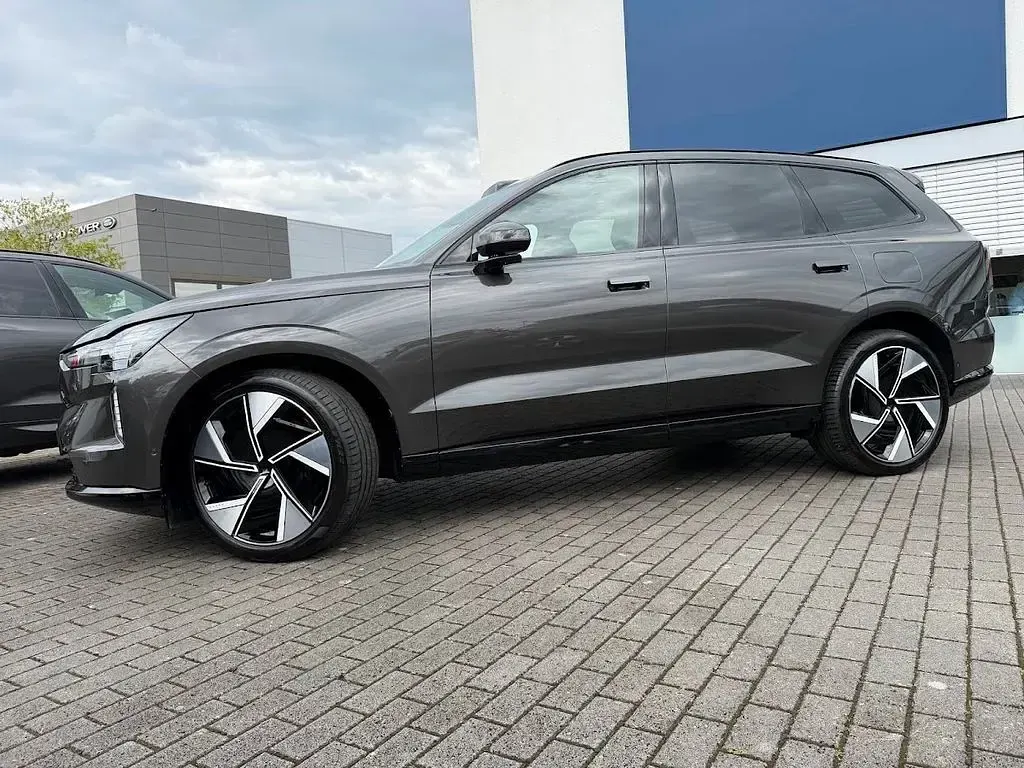 Gebraucht Volvo EX90 Performance 380 kW (517 PS) 2025 Grau SUV