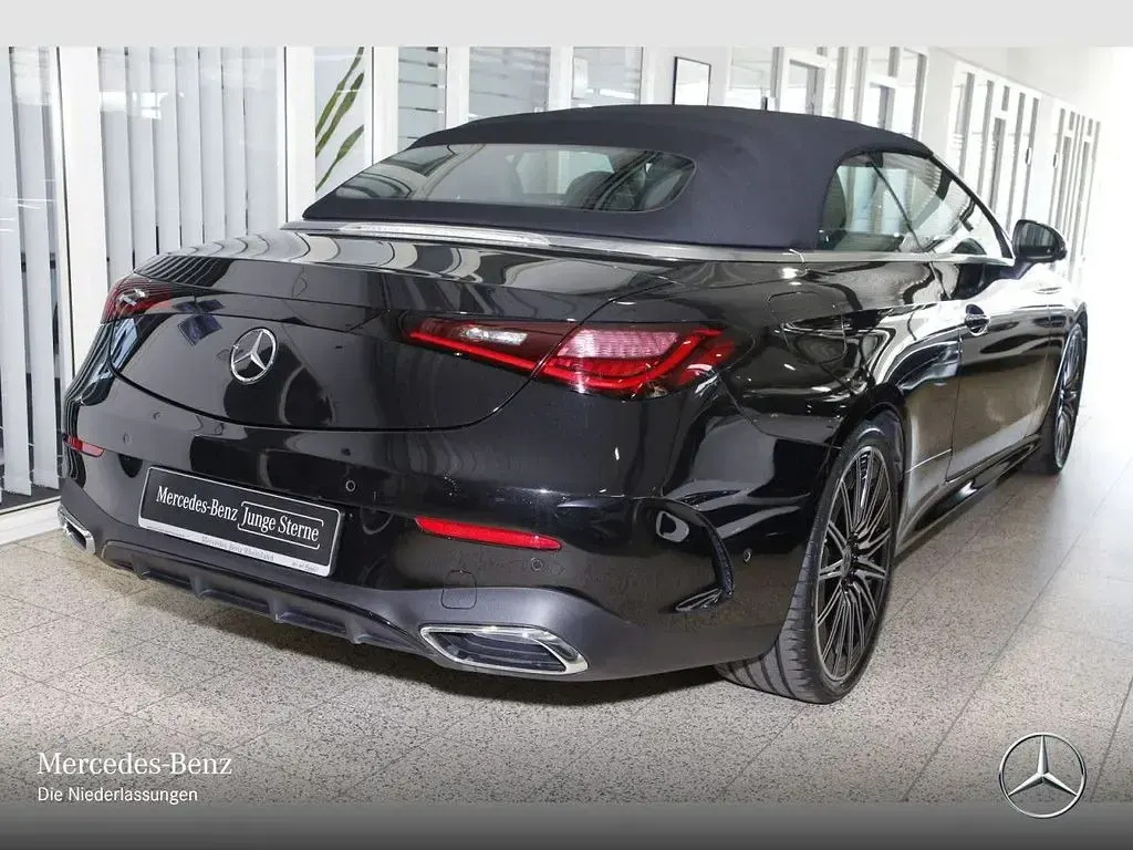 Gebraucht Mercedes CLE200 Premium 204 PS (150 kW) 2025 Schwarz Cabrio