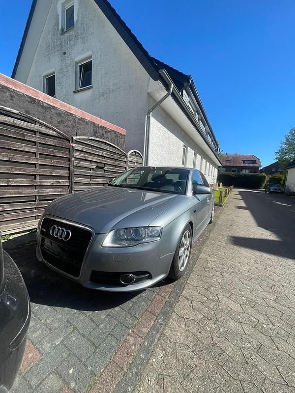 Second-hand Audi A4 140 CP (102 kW) 2006 Argintiu Berlinǎ