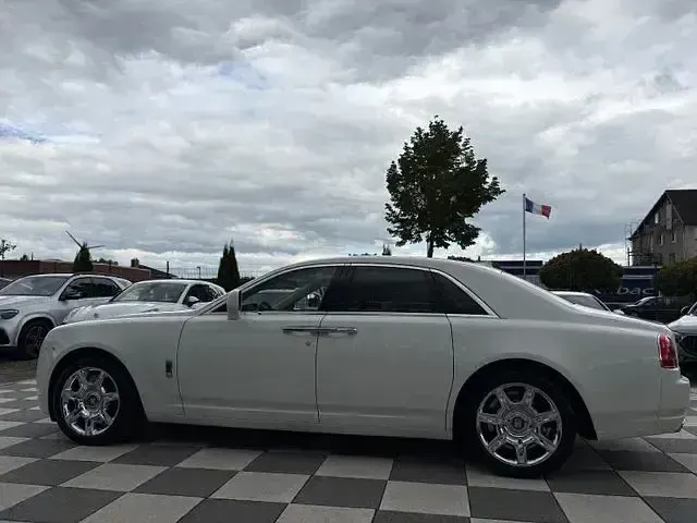 Gebraucht Rolls Royce Ghost 571 PS (419 kW) 2011 Weiß Limousine