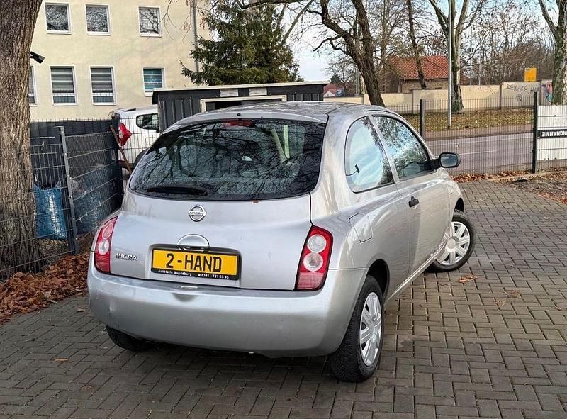Gebraucht Nissan Micra 80 PS (58 kW) 2003 Silber Kleinwagen