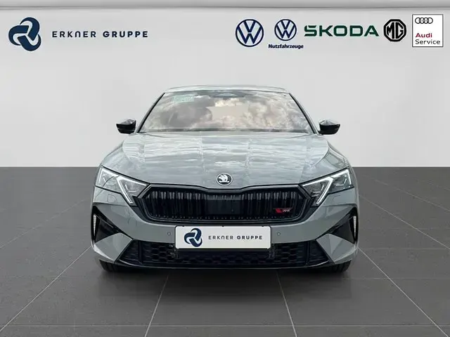 Neu Skoda Octavia RS 265 PS (194 kW) 2026 Steelgrau Limousine