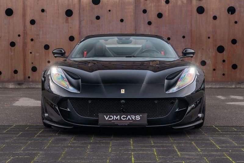 Gebraucht Ferrari 812 799 PS (587 kW) 2020 Schwarz Cabrio