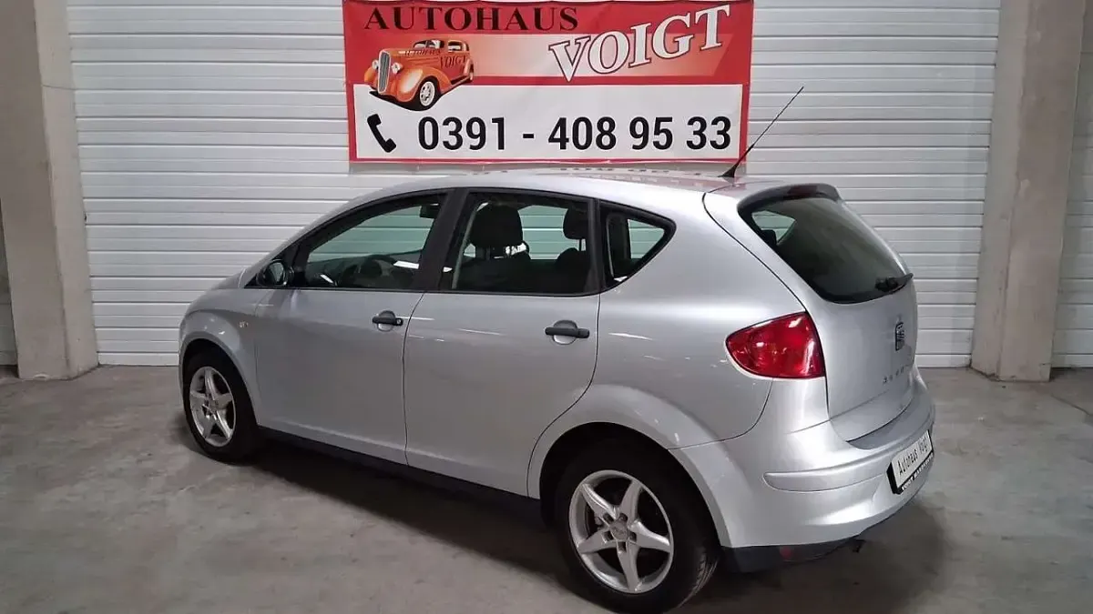 Gebraucht Seat Altea 105 PS (77 kW) 2008 Grau Van / Kleinbus