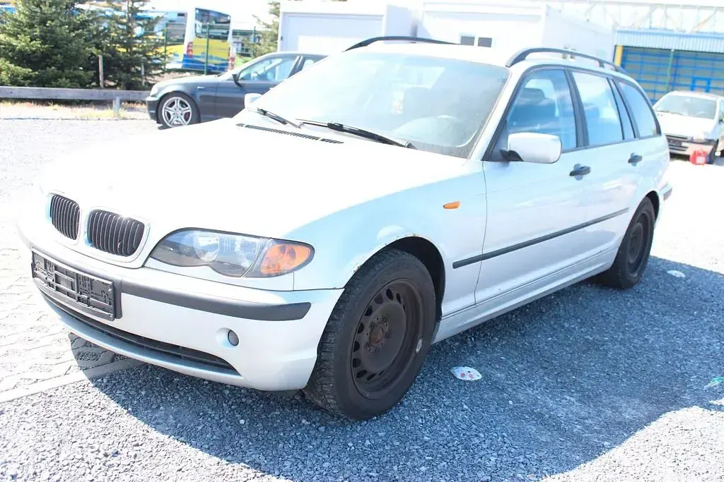 Gebraucht BMW 320 Lifestyle 150 PS (110 kW) 2004 Silber Kombi