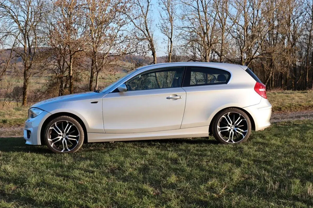 Gebraucht BMW 116 Advantage 122 PS (89 kW) 2009 Silber Kleinwagen
