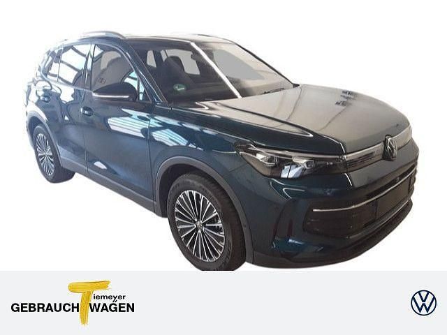Blau Gebraucht 2025 VW Tiguan Goal SUV | 41.880 € (Superpreis) - Bild 1/4