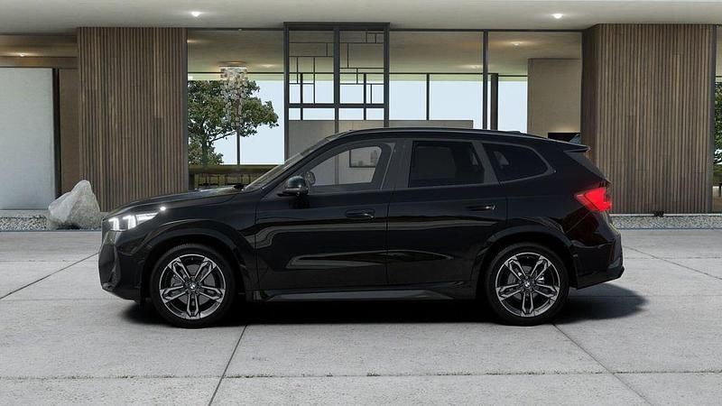 Neu BMW X1 Performance 156 PS (114 kW) 2025 Schwarz SUV
