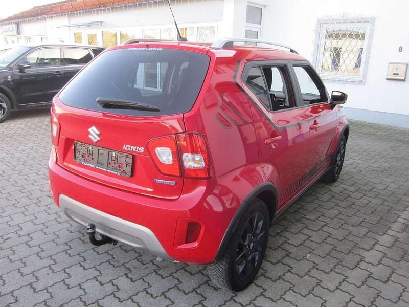 Gebraucht Suzuki Ignis Comfort+ 83 PS (61 kW) 2022 Solid fervent red znb SUV