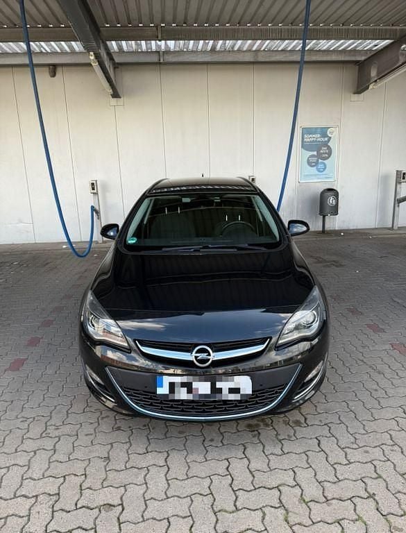 Grau Gebraucht 2015 Opel Astra Sport Kombi | 6.000 € (Superpreis) - Bild 1/4
