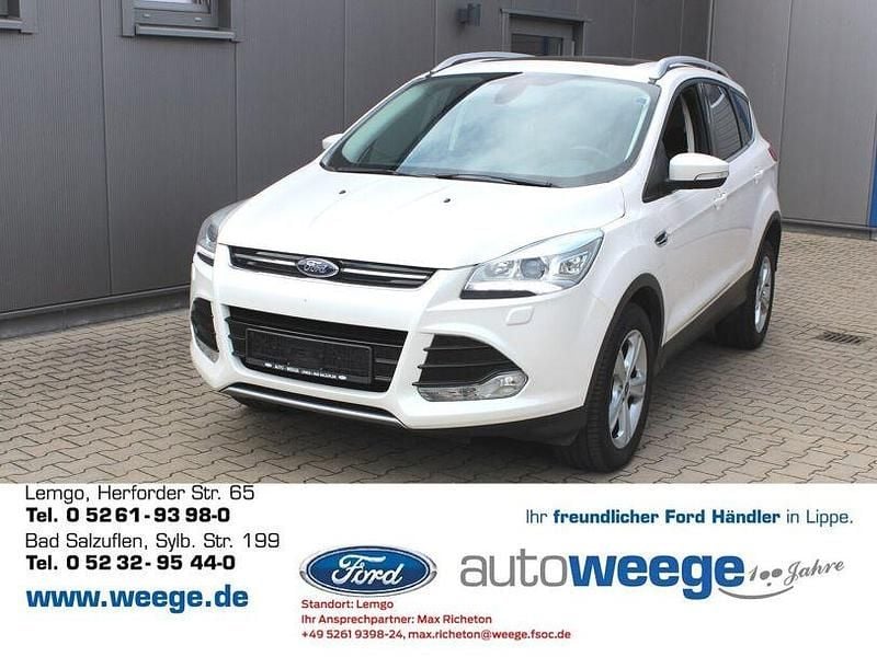 Weiss (metallic) Gebraucht 2014 Ford Kuga Titanium SUV | 15.490 € (Fairer Preis) - Bild 1/4