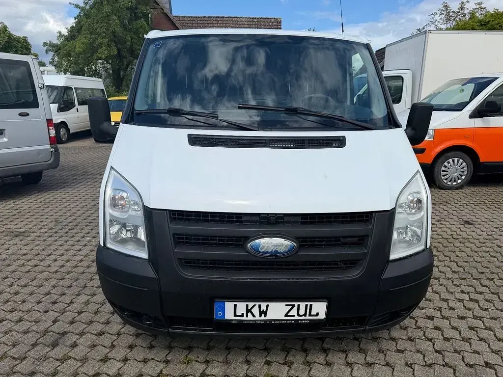 Używany Ford Transit 86 KM (63 kW) 2009 Biały Van