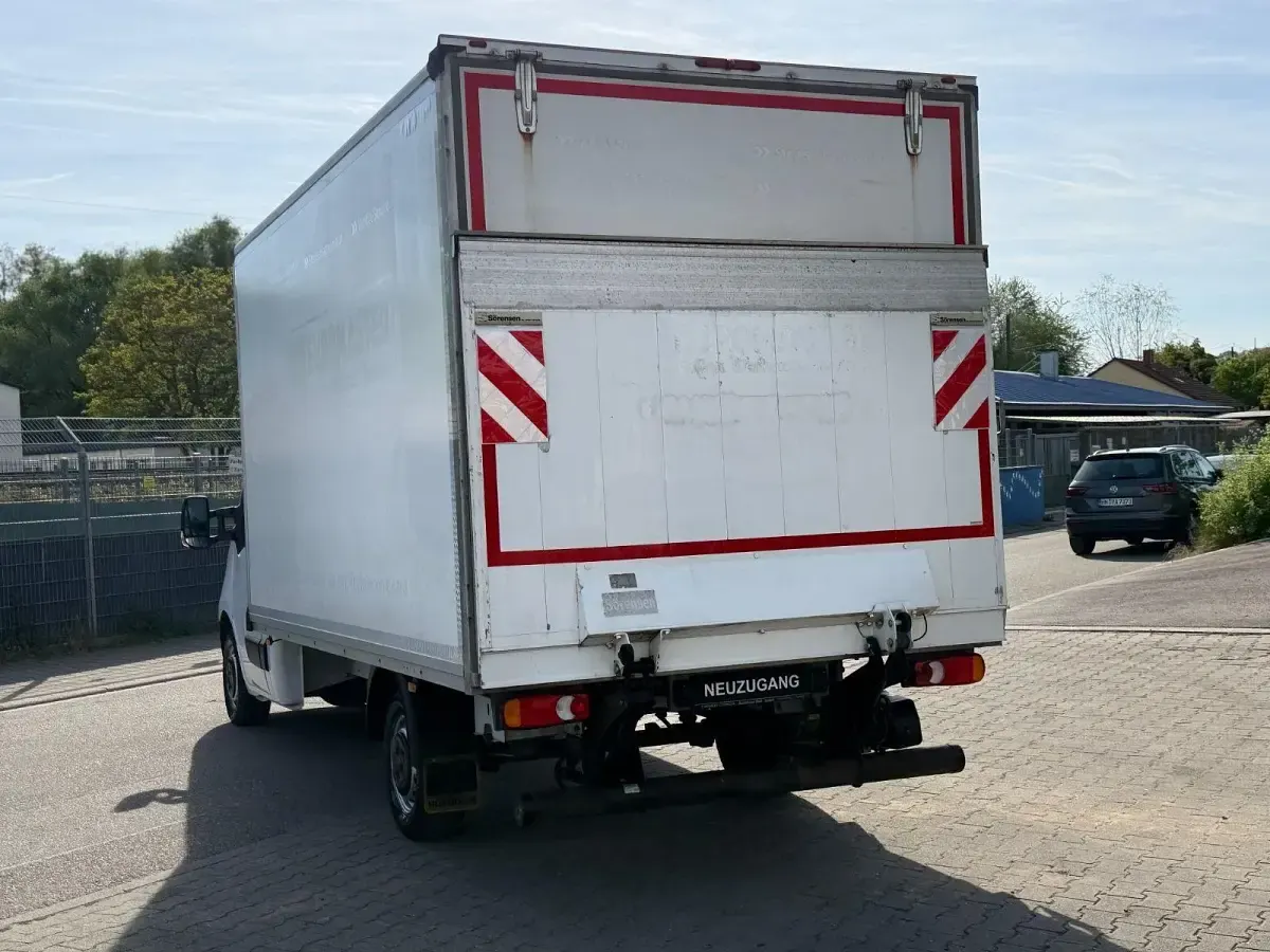 Gebraucht Renault Master 131 PS (96 kW) 2020 Weiß Van / Kleinbus