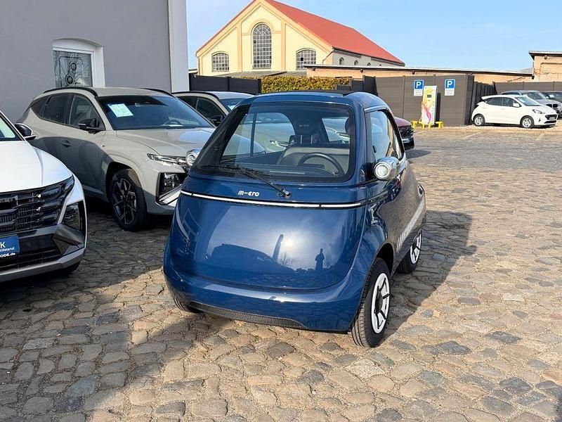 Neu Micro Microlino 13 kW (18 PS) 2026 Blau Kleinwagen