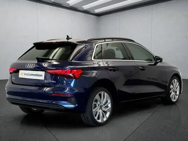 Gebraucht Audi A3 Sportback 204 PS (150 kW) 2021 Blau Kleinwagen