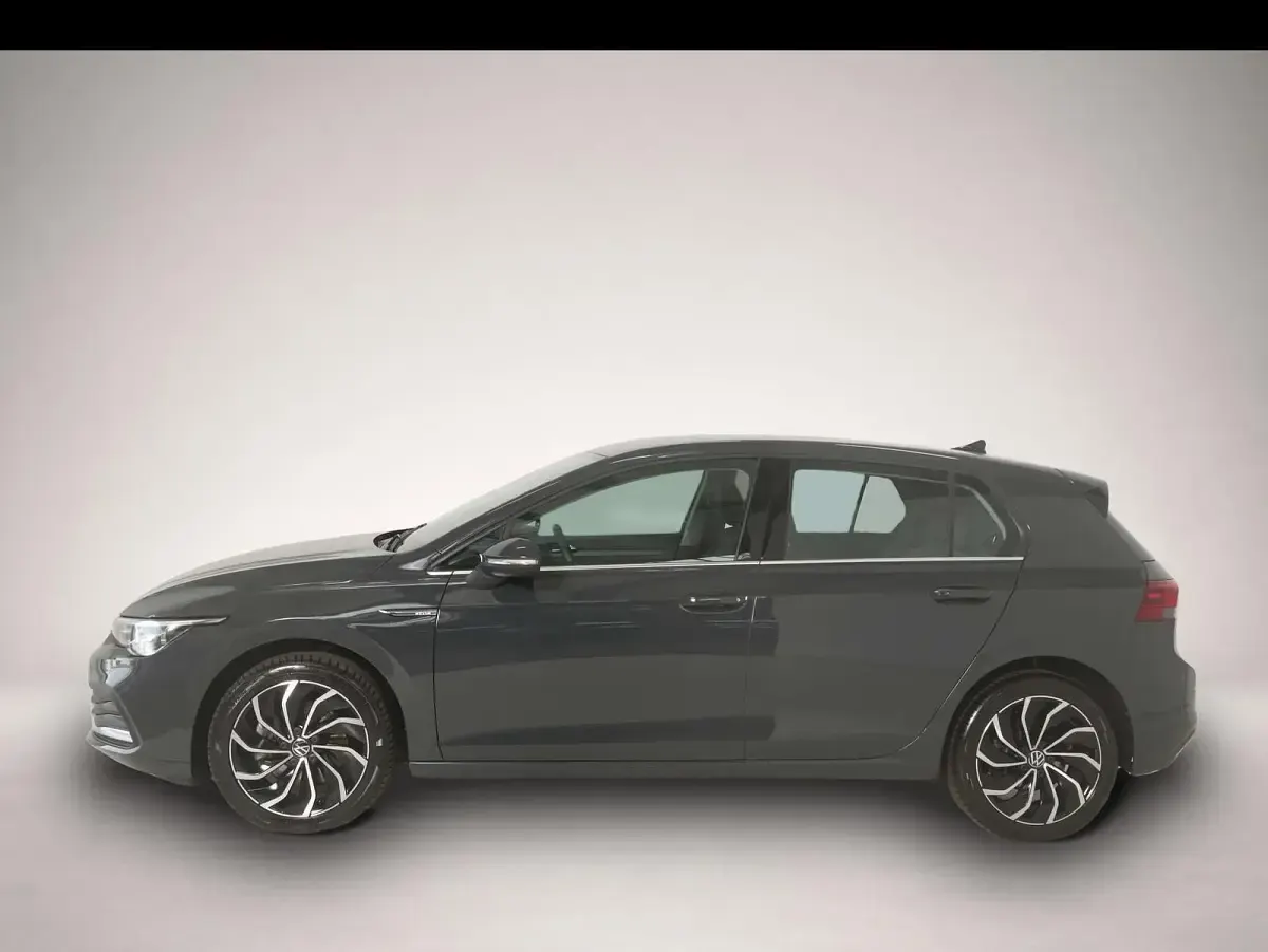 Gebraucht VW Golf VIII Style 190 PS (139 kW) 2024 Manufacturer Limousine