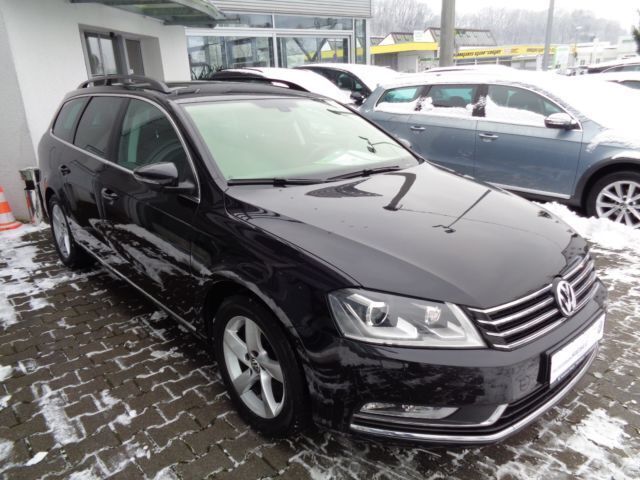 Gebraucht VW Passat Comfortline 160 PS (117 kW) 2012 Schwarz metallic Kombi