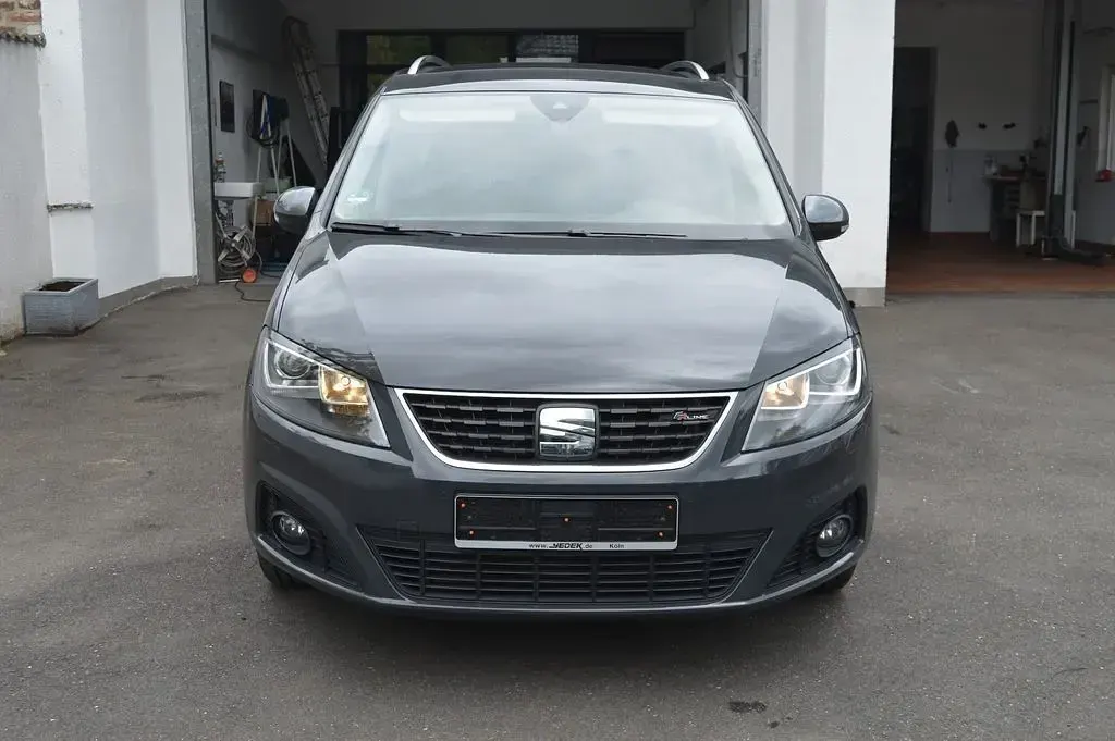 Gebraucht Seat Alhambra FR-Line 177 PS (130 kW) 2020 Grau Van / Kleinbus