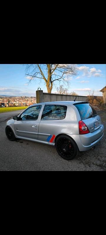 Gebraucht Renault Clio II R.S. 169 PS (124 kW) 2002 Silber Kleinwagen