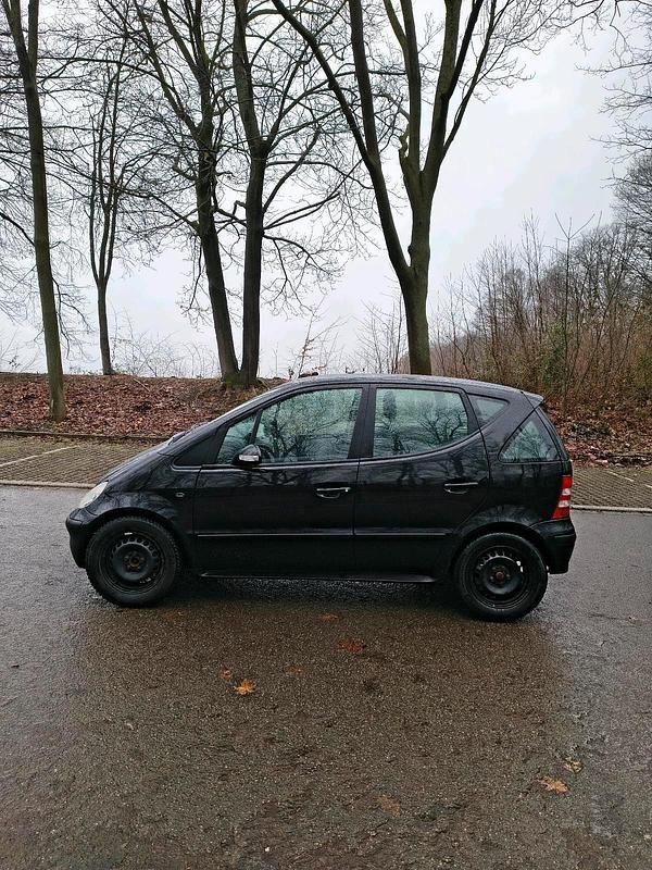 Gebraucht Mercedes A140 Classic 82 PS (60 kW) 2004 Schwarz Kleinwagen