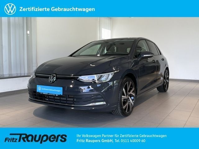 Uranograu Gebraucht 2023 VW Golf VIII Move Limousine | 27.950 € (Fairer Preis) - Bild 1/4